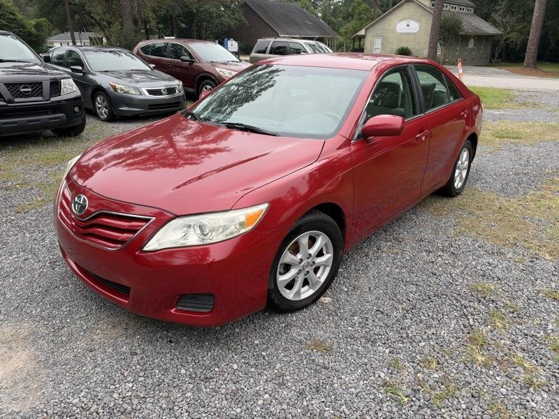 Toyota Camry Base 6-Spd AT 2011