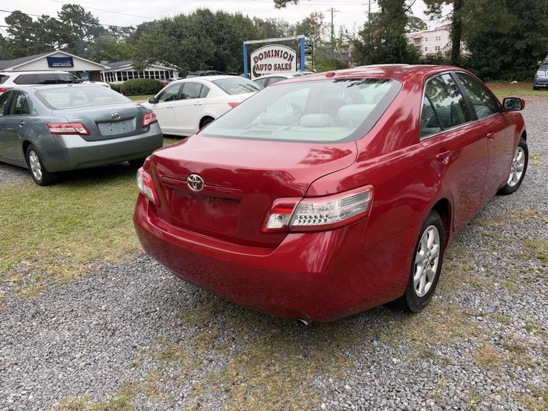 Toyota Camry Base 6-Spd AT 2011