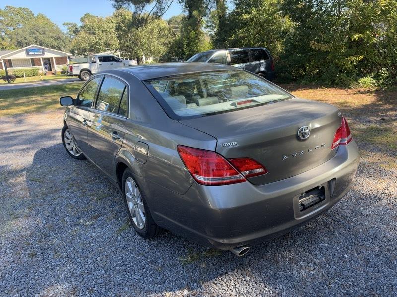 Toyota Avalon Limited 2007