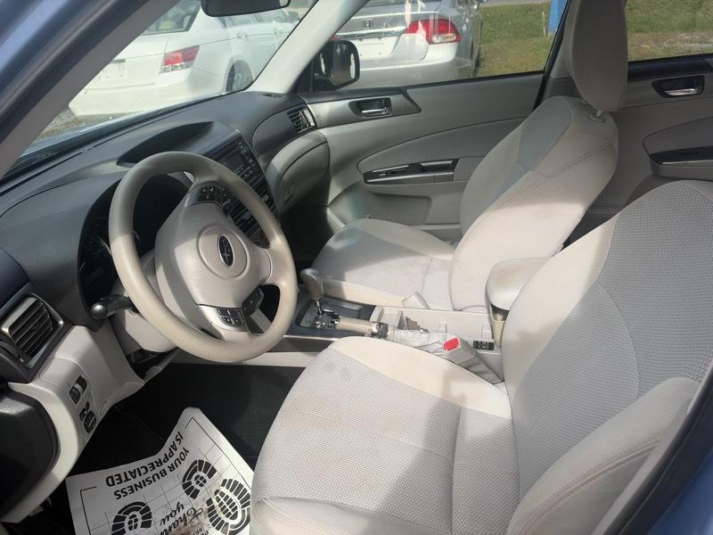 Subaru Forester 2.5X Premium 2011
