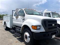 2010 Ford F-750 