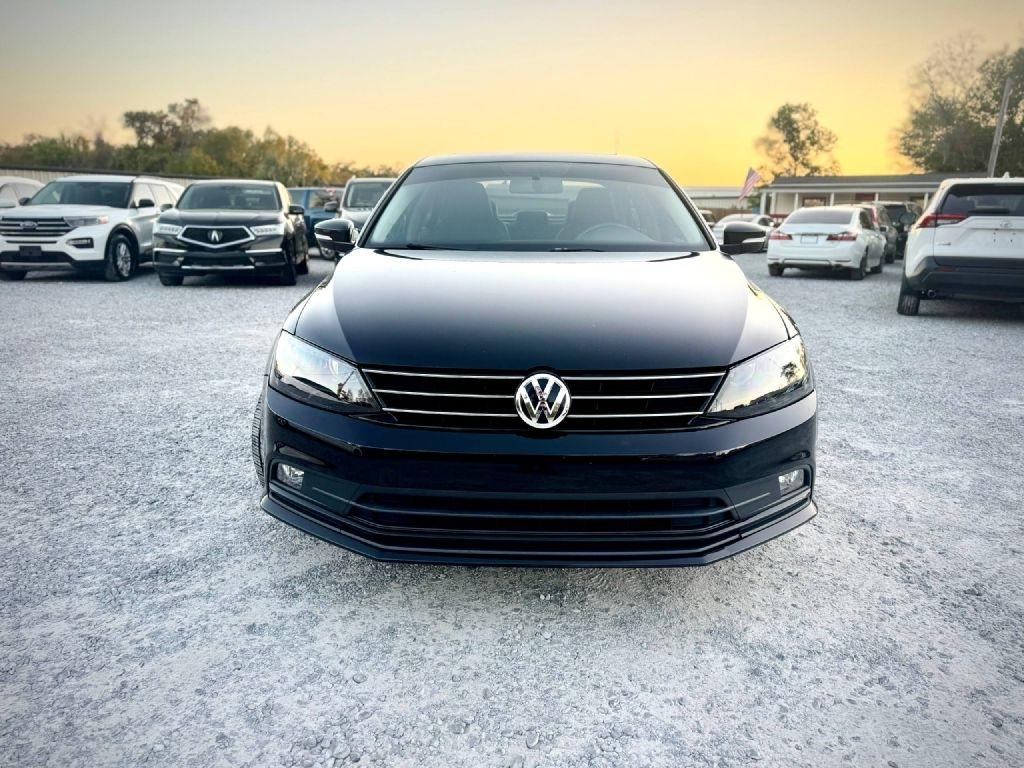 Volkswagen Jetta SE 6A 2015