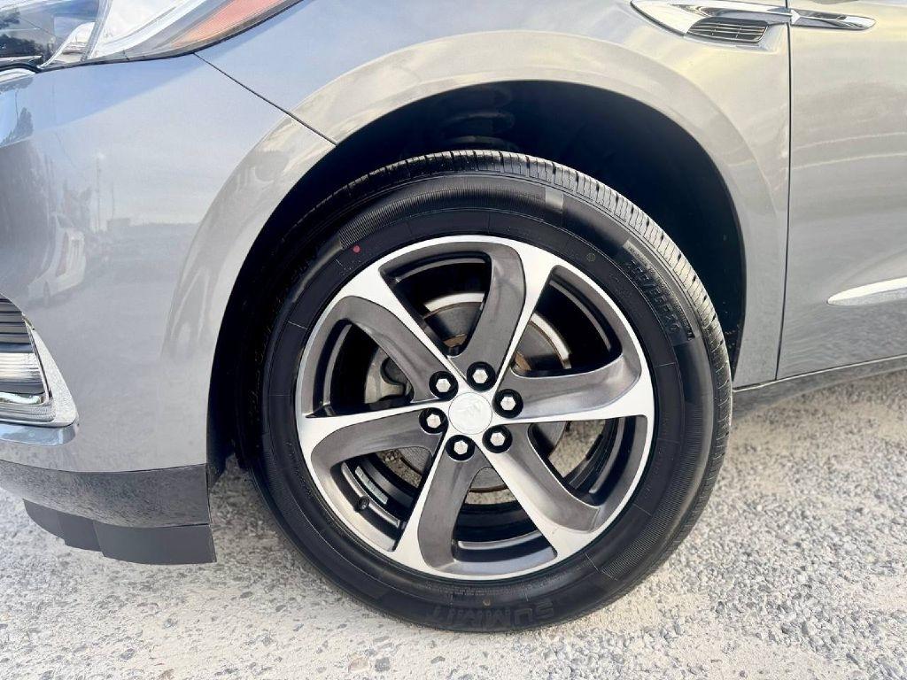 Buick Enclave Essence FWD 2019