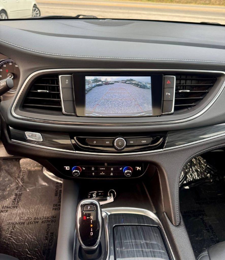 Buick Enclave Essence FWD 2019