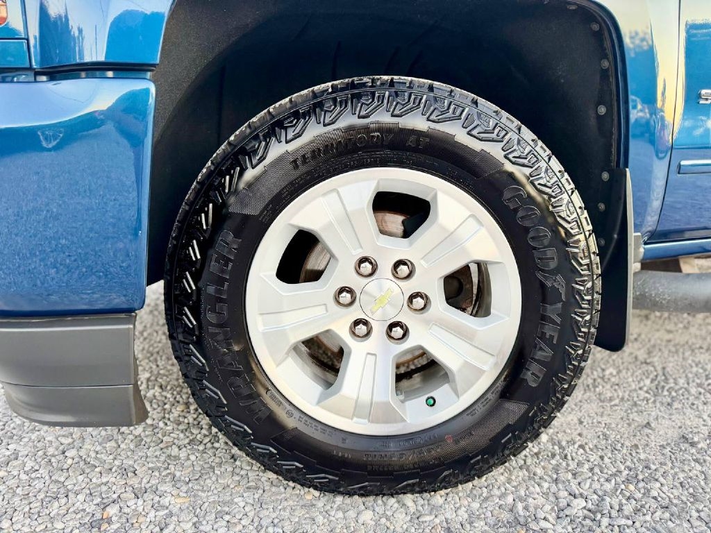 Chevrolet Silverado 1500 LT Double Cab 4WD 2016 Chevrolet Silverado 1500 LT Double Cab 4WD 2016