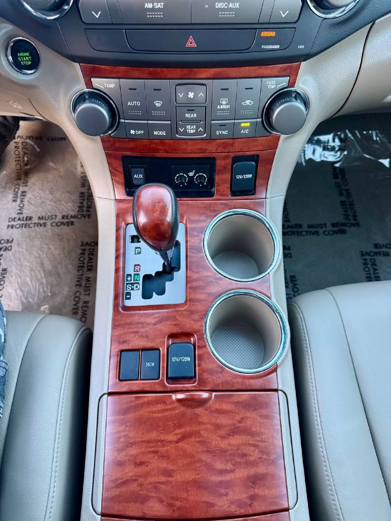 Toyota Highlander Limited 2WD 2009 Toyota Highlander Limited 2WD 2009