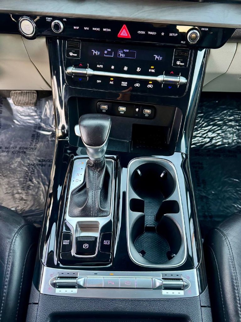 Kia Carnival SX Prestige 2022