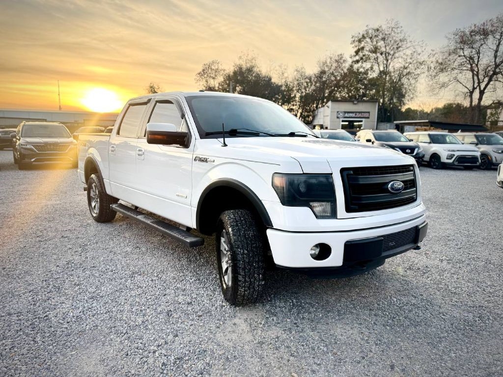 Ford F-150 XL SuperCrew 5.5-ft. Bed 4WD 2013