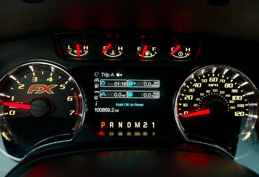 Ford F-150 XL SuperCrew 5.5-ft. Bed 4WD 2013