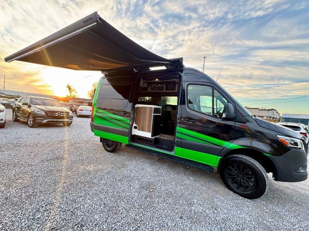 Mercedes-Benz Sprinter 2500 144-in. WB 2022