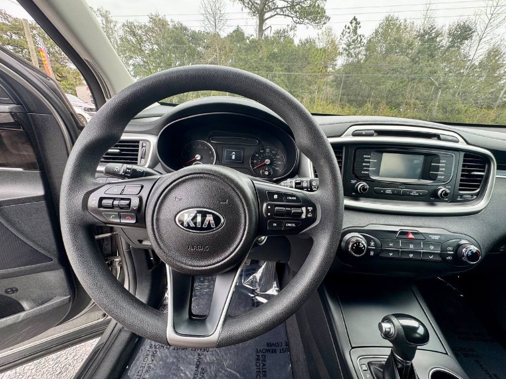 Kia Sorento LX 2WD 2017
