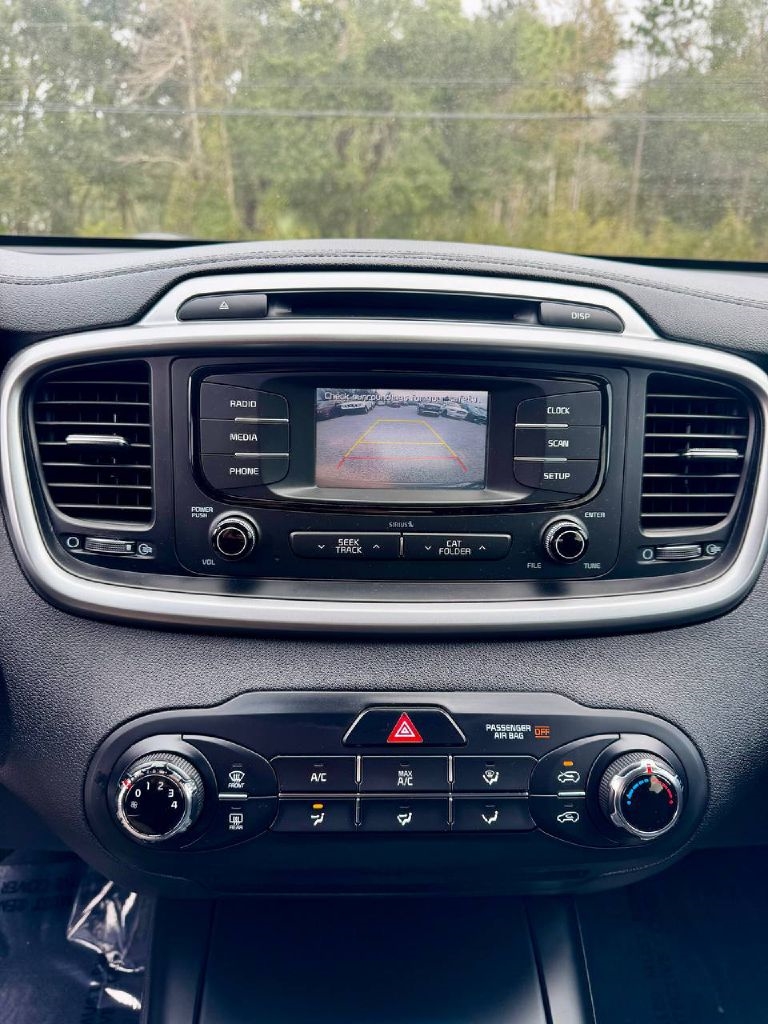 Kia Sorento LX 2WD 2017