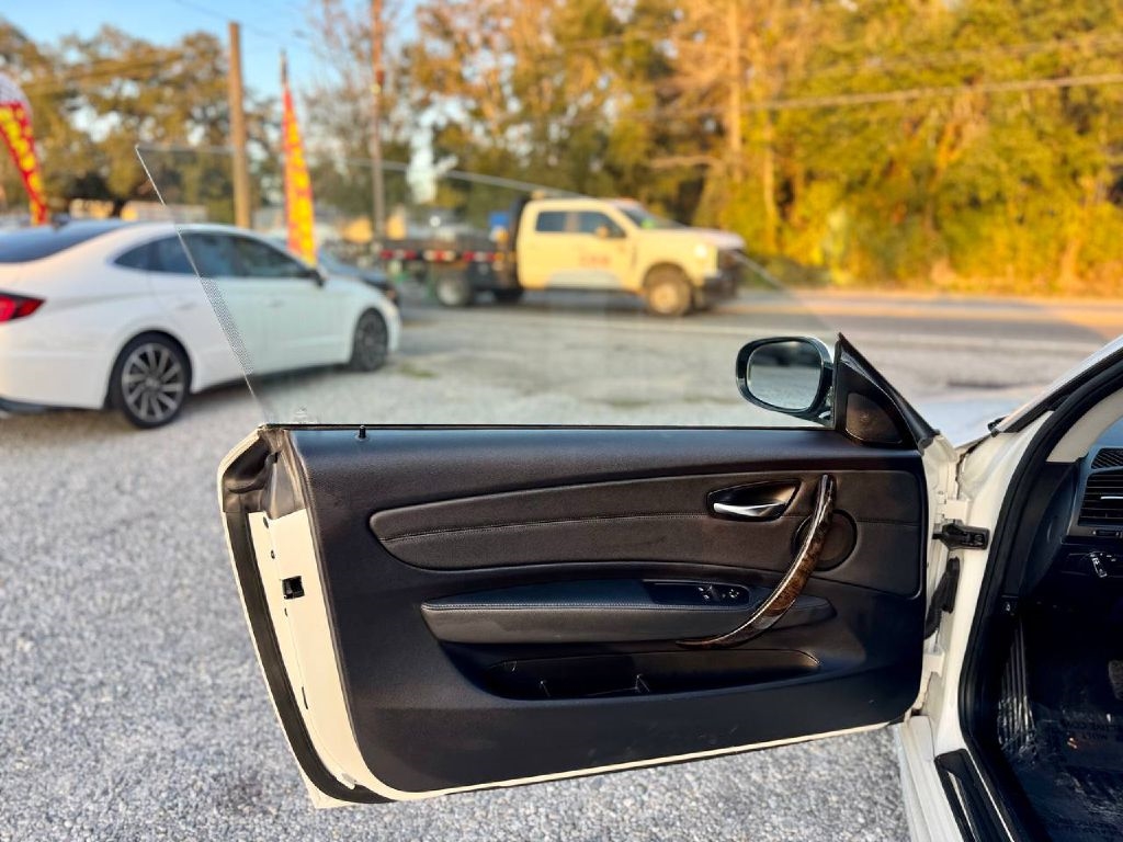 BMW 1-Series 135i Coupe 2012