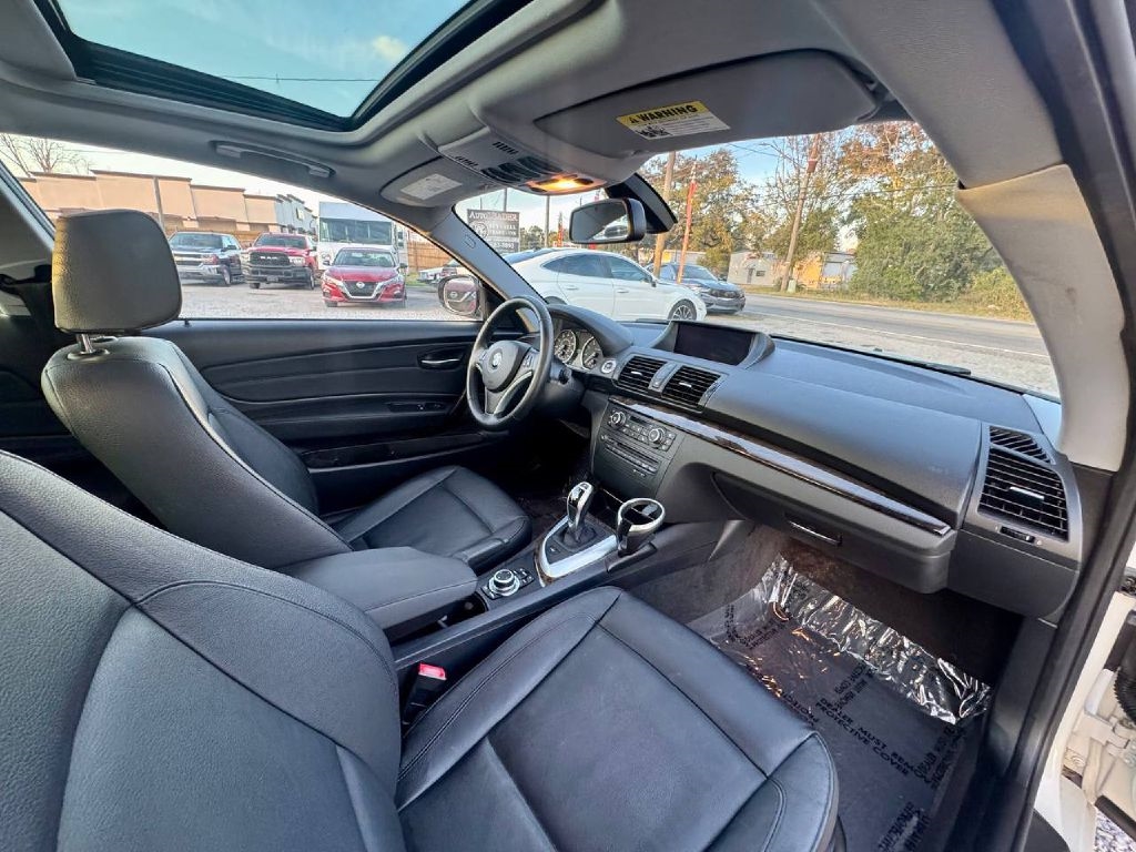 BMW 1-Series 135i Coupe 2012