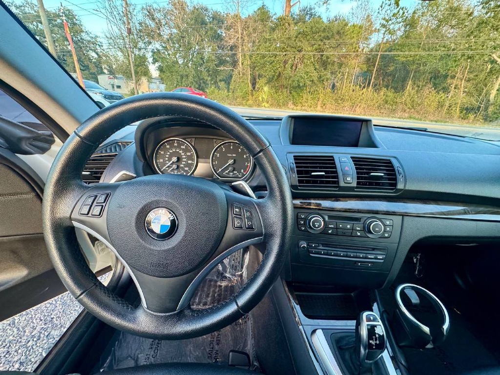 BMW 1-Series 135i Coupe 2012