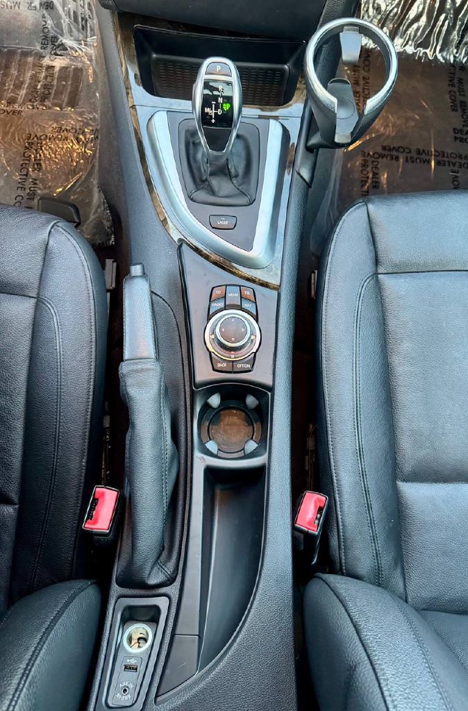 BMW 1-Series 135i Coupe 2012