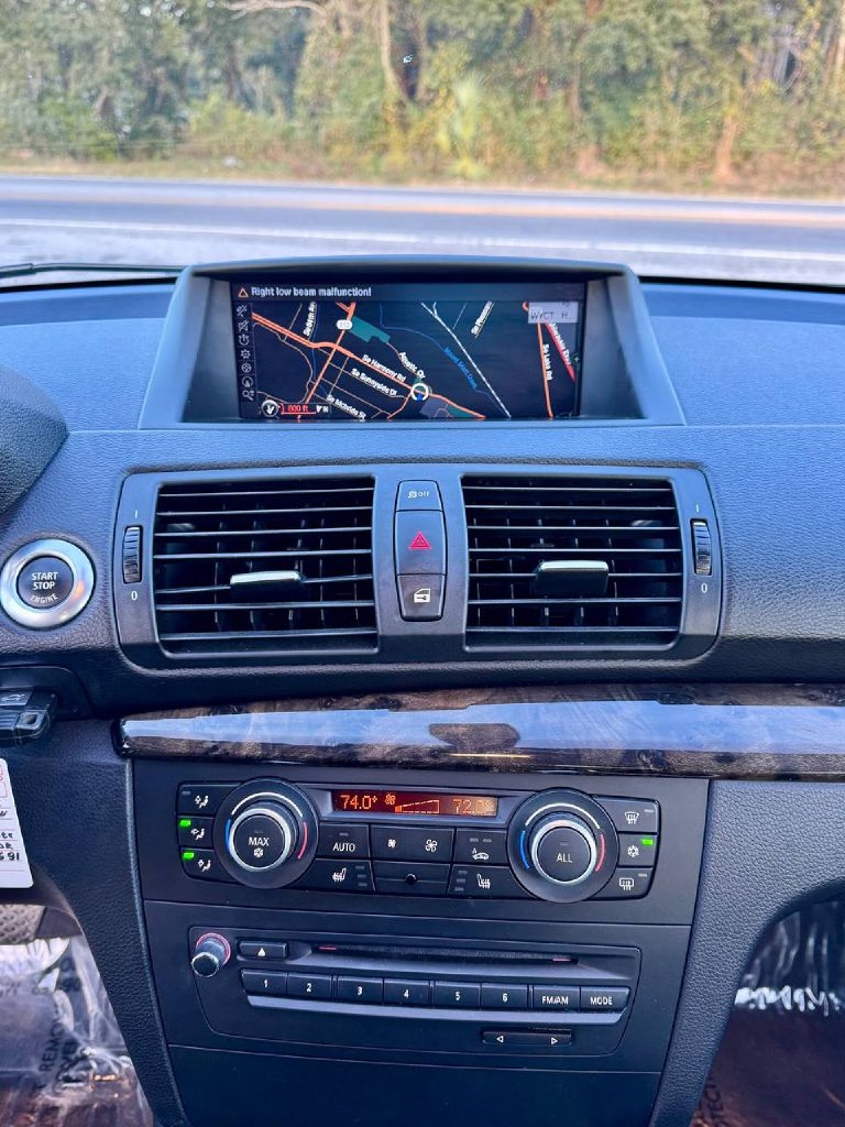 BMW 1-Series 135i Coupe 2012