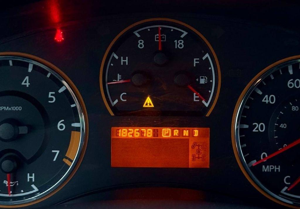 Nissan Armada Platinum 4WD 2010