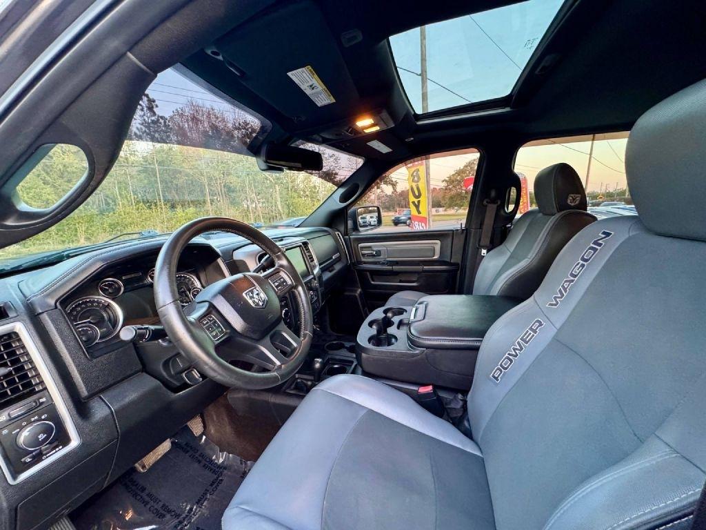RAM 2500 Power Wagon Crew Cab SWB 4WD 2017