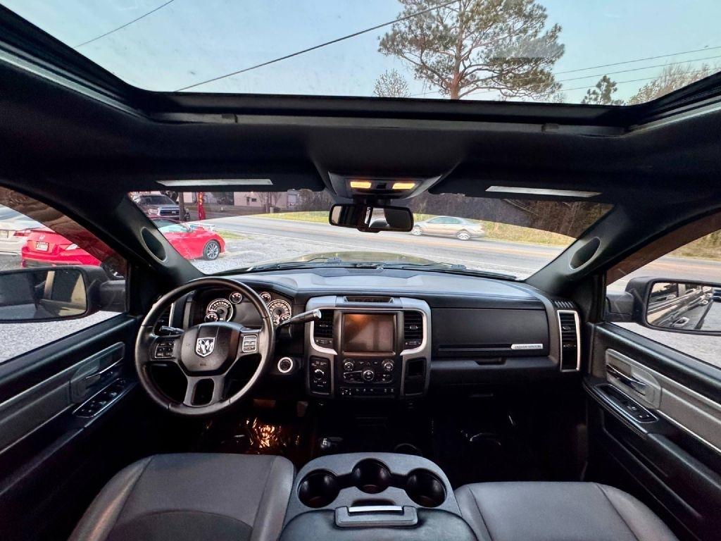 RAM 2500 Power Wagon Crew Cab SWB 4WD 2017