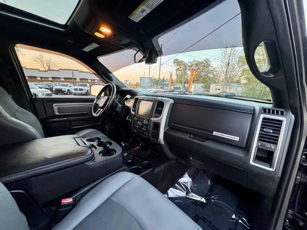 RAM 2500 Power Wagon Crew Cab SWB 4WD 2017