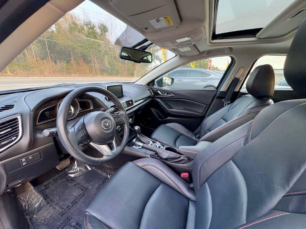 Mazda MAZDA3 i SE AT 5-Door 2016