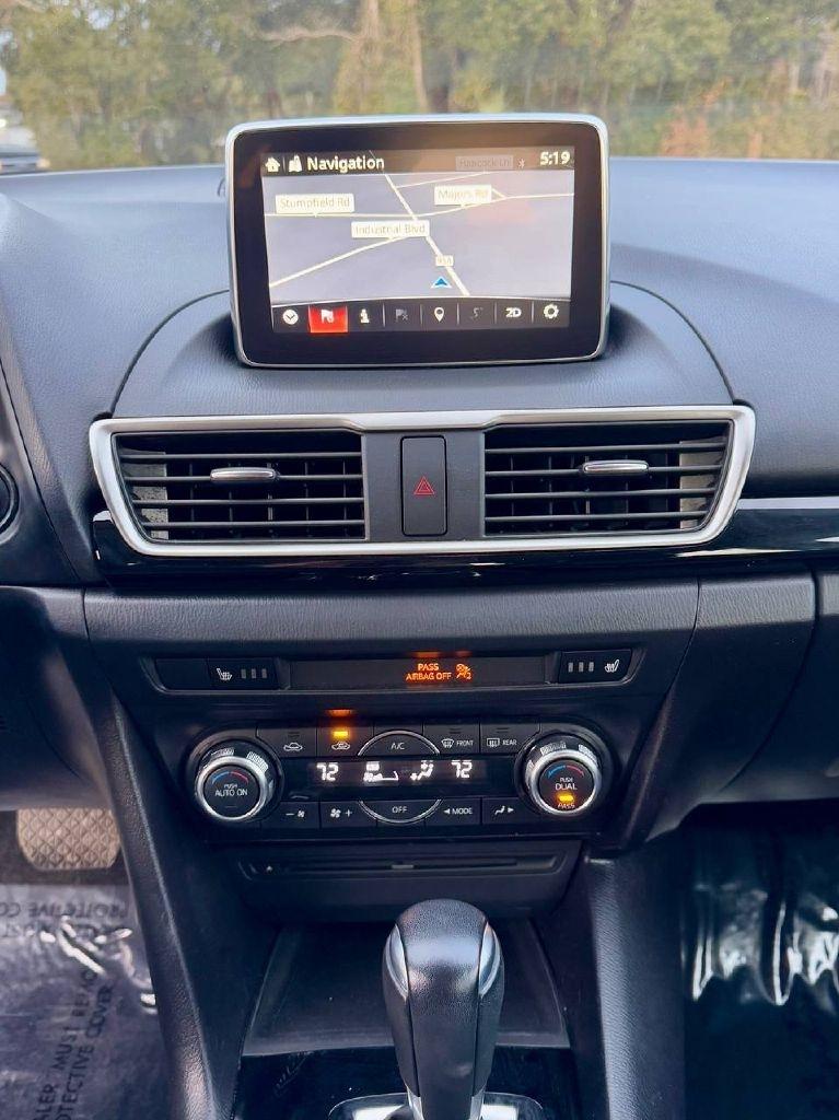 Mazda MAZDA3 i SE AT 5-Door 2016