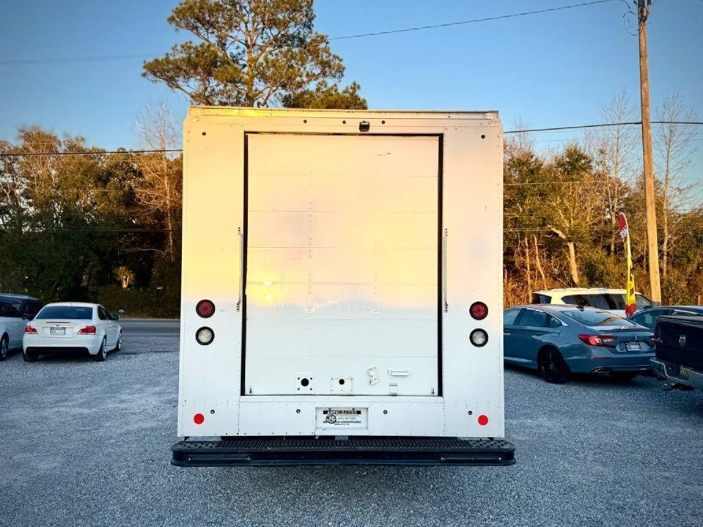 Freightliner MT45  2022