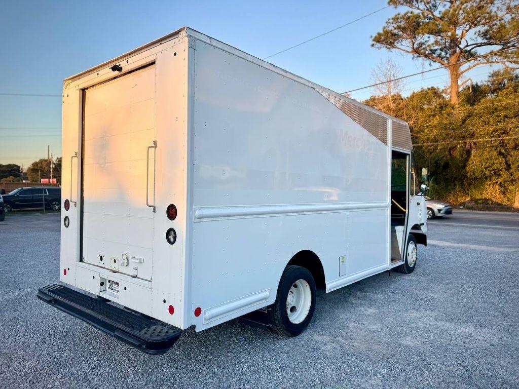 Freightliner MT45  2022