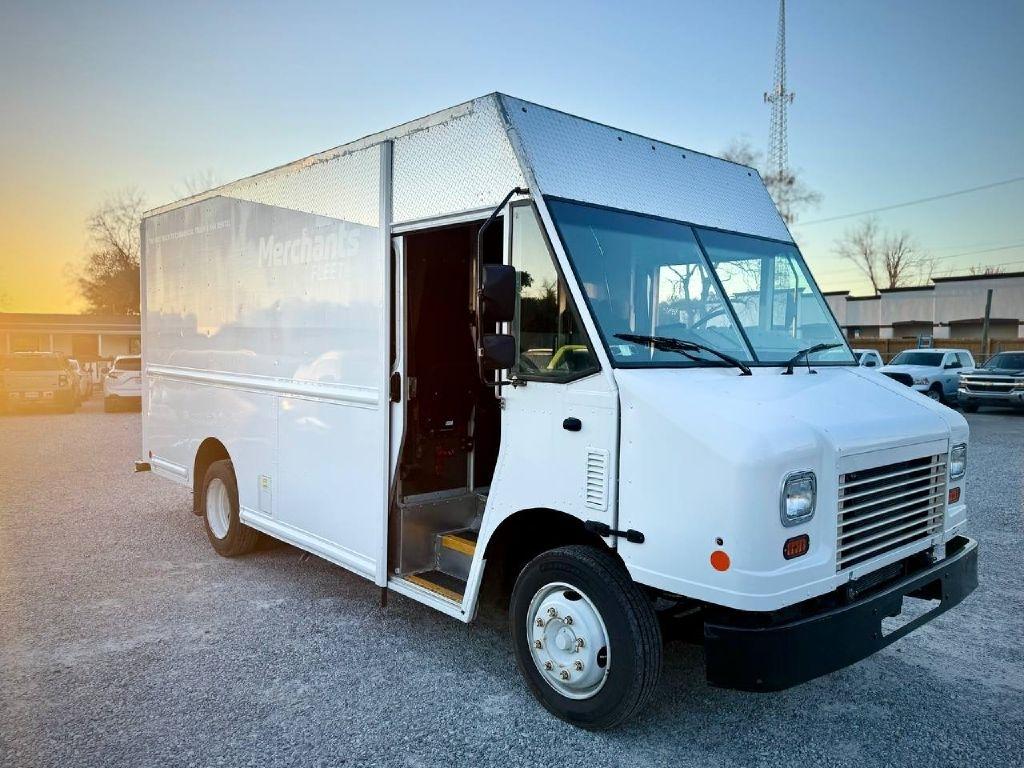 Freightliner MT45  2022