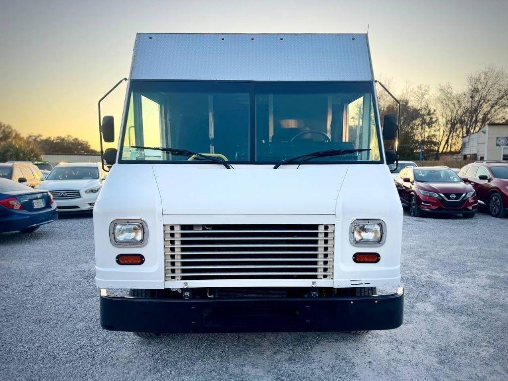 Freightliner MT45  2022