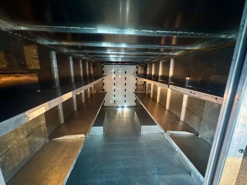 Freightliner MT45  2022