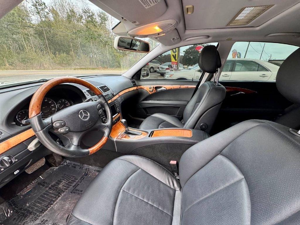 Mercedes-Benz E-Class E320 BlueTEC Sedan 2009