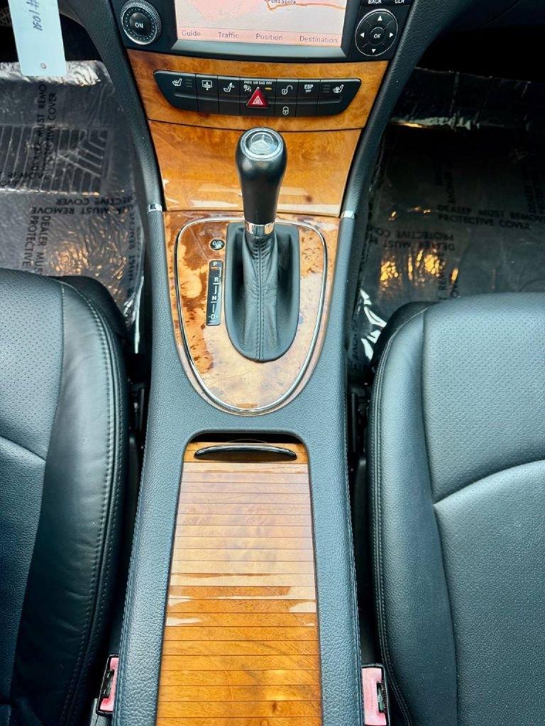 Mercedes-Benz E-Class E320 BlueTEC Sedan 2009