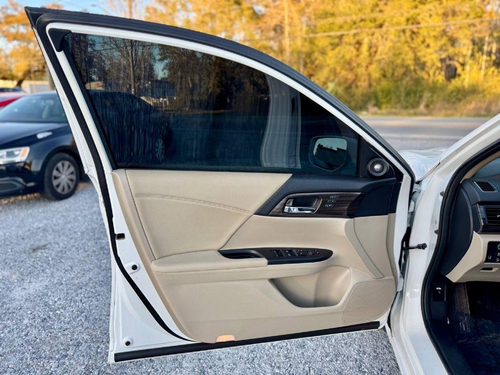 Honda Accord EX-L Sedan V6 6-Spd AT 2016