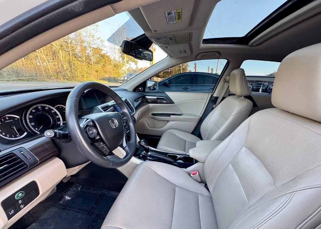 Honda Accord EX-L Sedan V6 6-Spd AT 2016