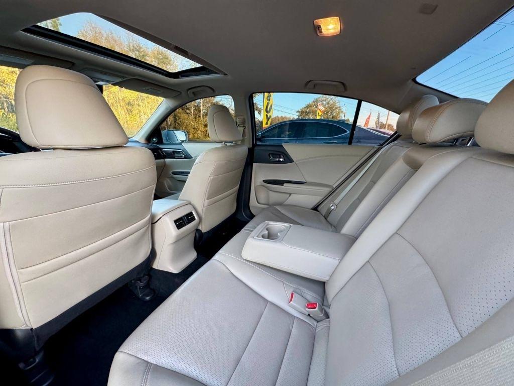 Honda Accord EX-L Sedan V6 6-Spd AT 2016