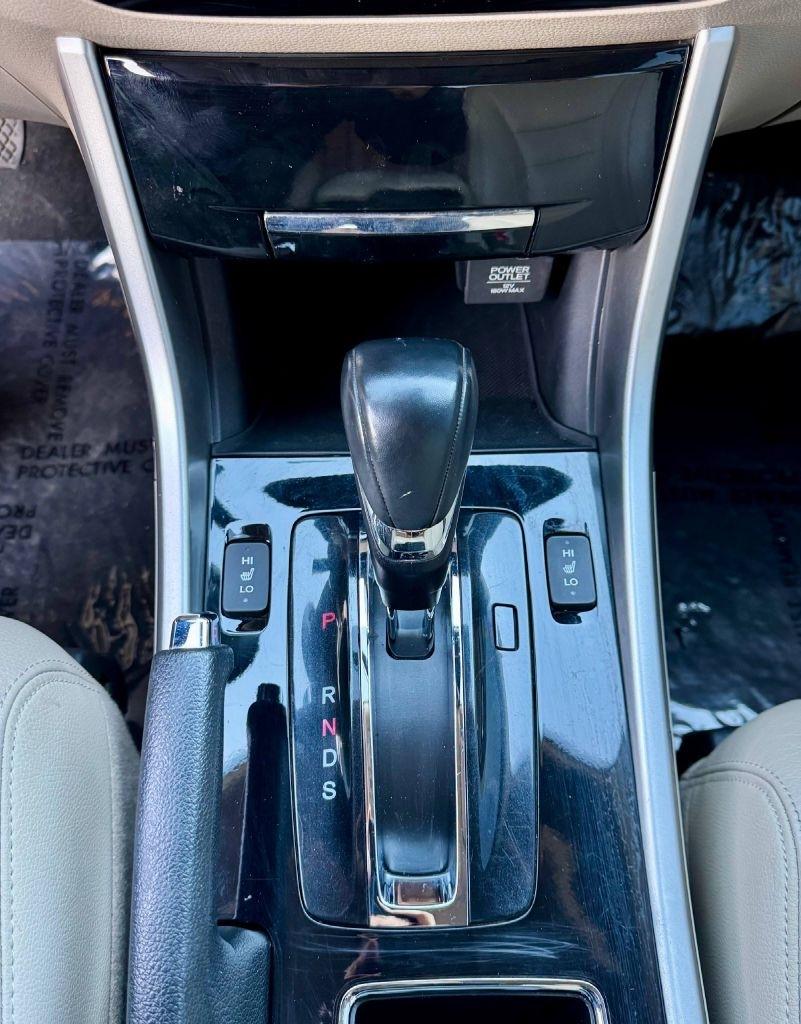 Honda Accord EX-L Sedan V6 6-Spd AT 2016