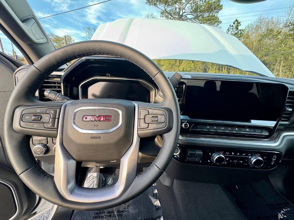 GMC Sierra 1500 Elevation Double Cab 4WD w/3VL 2026