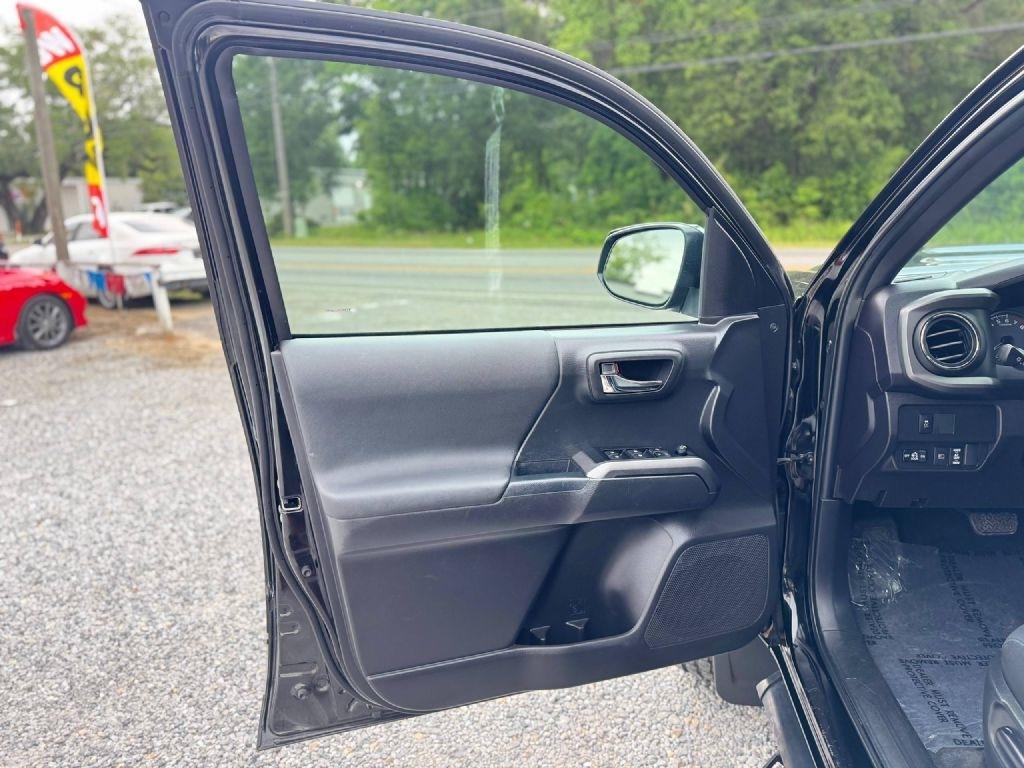 Toyota Tacoma SR5 Double Cab Long Bed V6 6AT 2WD 2023