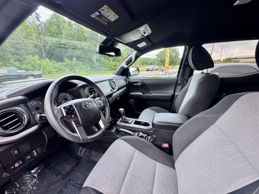 Toyota Tacoma SR5 Double Cab Long Bed V6 6AT 2WD 2023