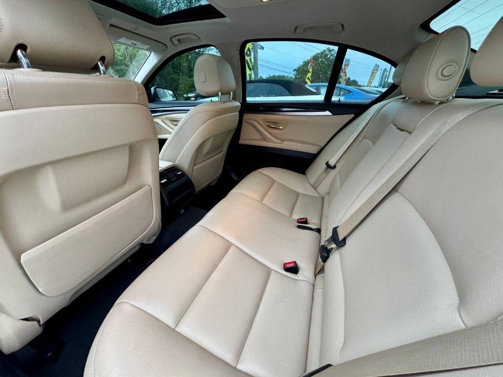 BMW 5-Series 535i 2016