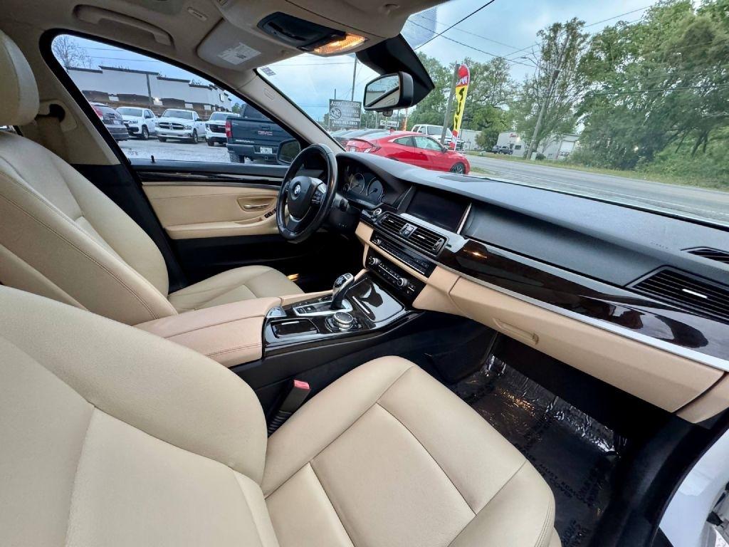 BMW 5-Series 535i 2016