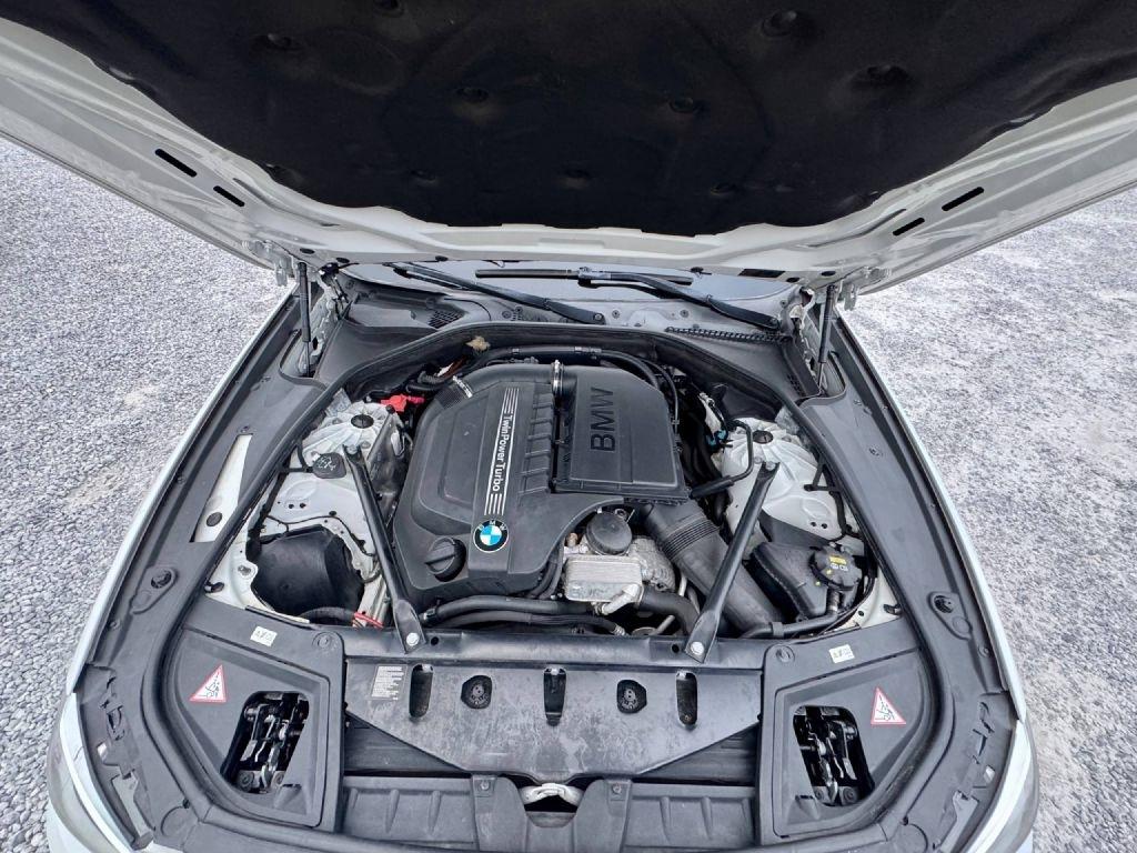 BMW 5-Series 535i 2016