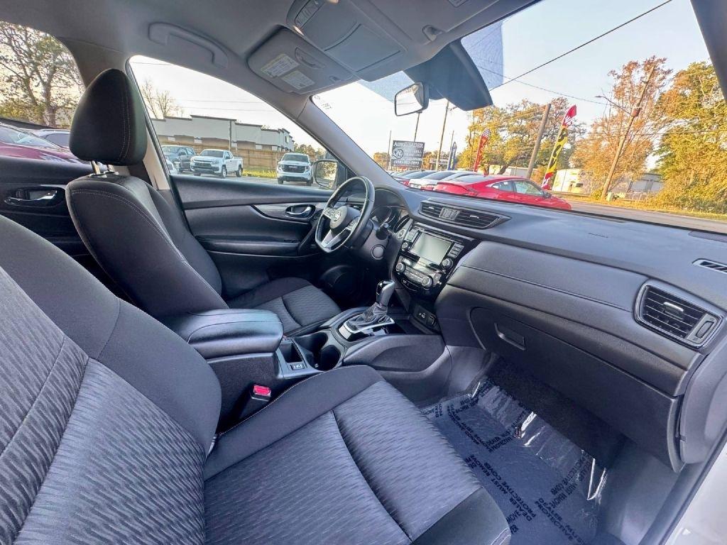 Nissan Rogue SV 2WD 2020