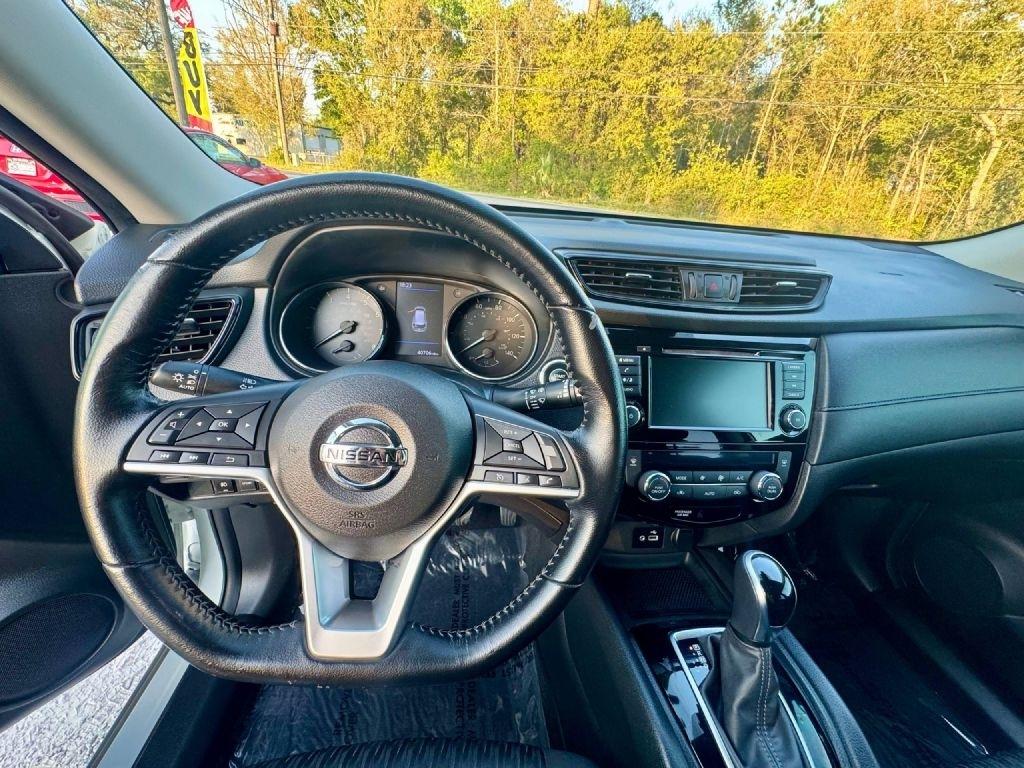 Nissan Rogue SV 2WD 2020