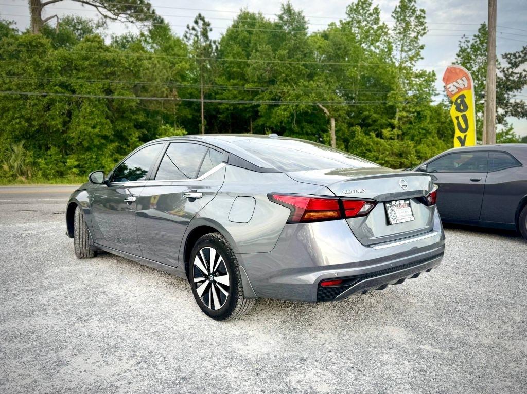 Nissan Altima 2.5 SV AWD 2022