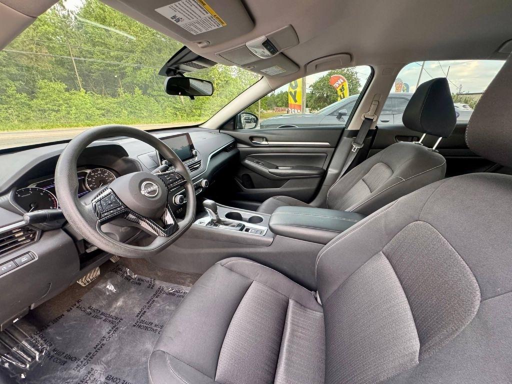 Nissan Altima 2.5 SV AWD 2022