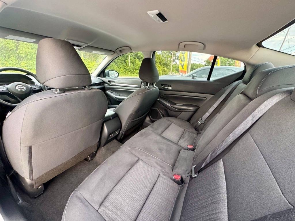 Nissan Altima 2.5 SV AWD 2022