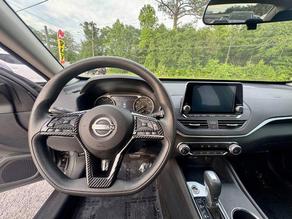 Nissan Altima 2.5 SV AWD 2022